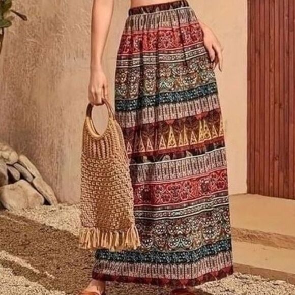 New! Geometrical Boho Maxi Skirt - Picture 1 of 9